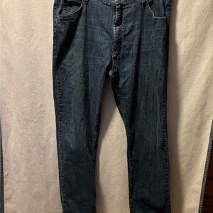 Wrangler Men's Slim Straight Jeans in Dark Blue Wash